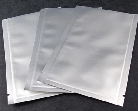 Die Eigenschaften und der Produktionsprozess von Aluminiumfolienbeuteln